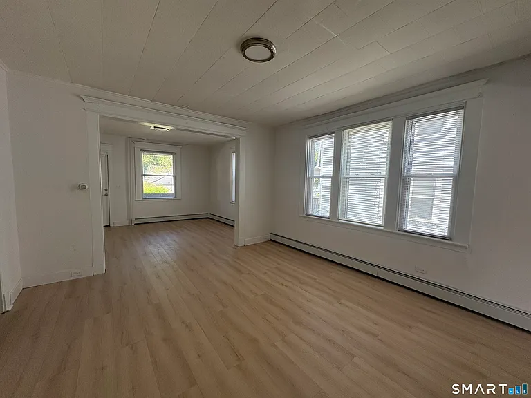 127 Pearl St #1 — Photo 2