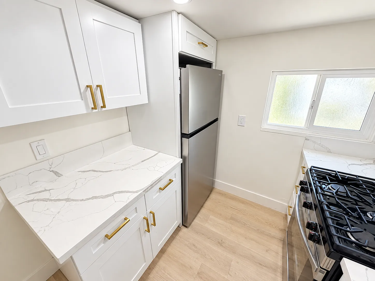 3 bed, 1600 sqft, $3,650 — Photo 4