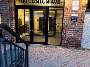 100 Clinton Avenue #2E, Mineola, NY