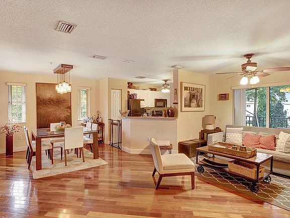 3rd image of 738 NE 90th St Unit 202