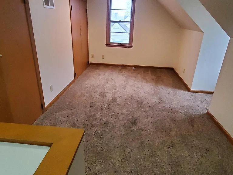 Large upstairs bedroom