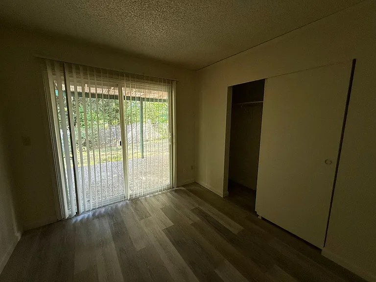 8237 Sunrise Blvd — Photo 5