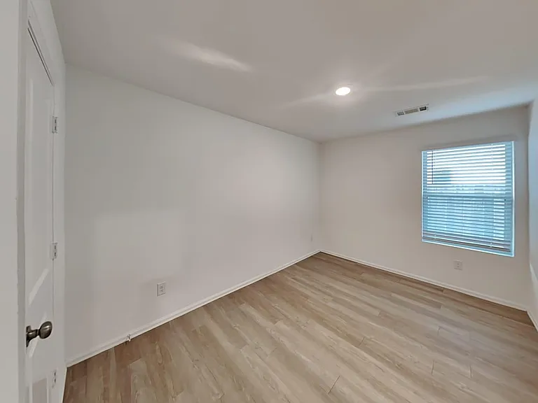 22287 Stoney Ravine Dr — Photo 11