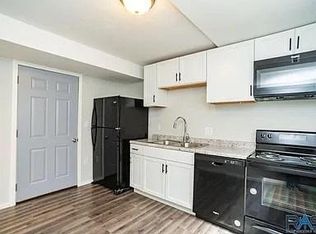 1415 W 7th St #2, Sioux Falls, SD 57104