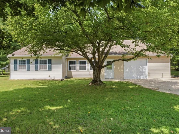 300 New Rd, Southampton, PA 18966