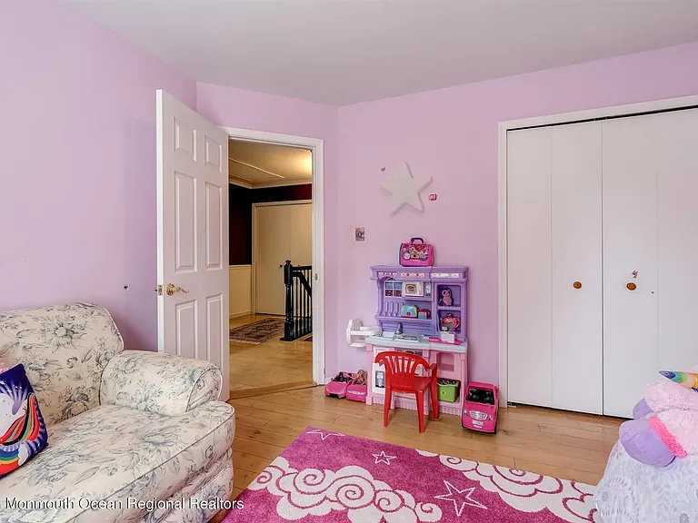 226 Teasdale Pl — Photo 23