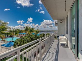 300 S Australian Ave UNIT 818, West Palm Beach, FL 33401