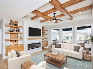 17311 N Valley Dr, Urbandale, IA 50323