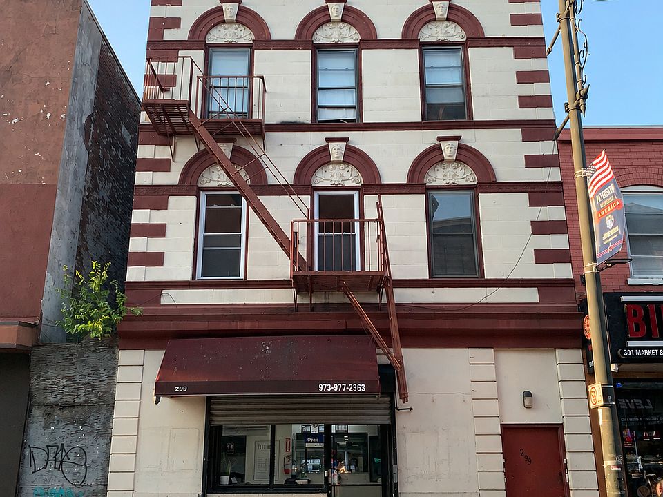1st image of 299 Market St APT 5