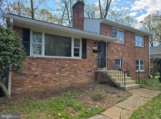 10311 Cleveland St, Fairfax, VA 22030