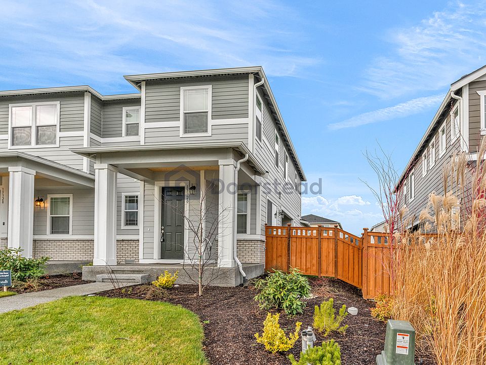 1st image of 15320 208th Ave E
