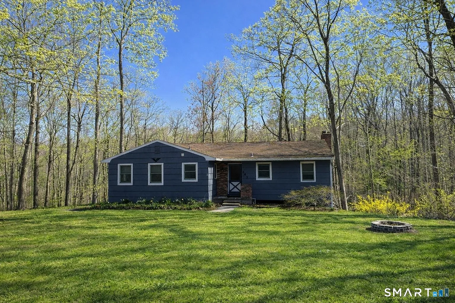 643 Bucks Hill Road photo 1