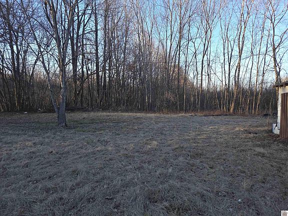 2nd image of 215 Butler Ln