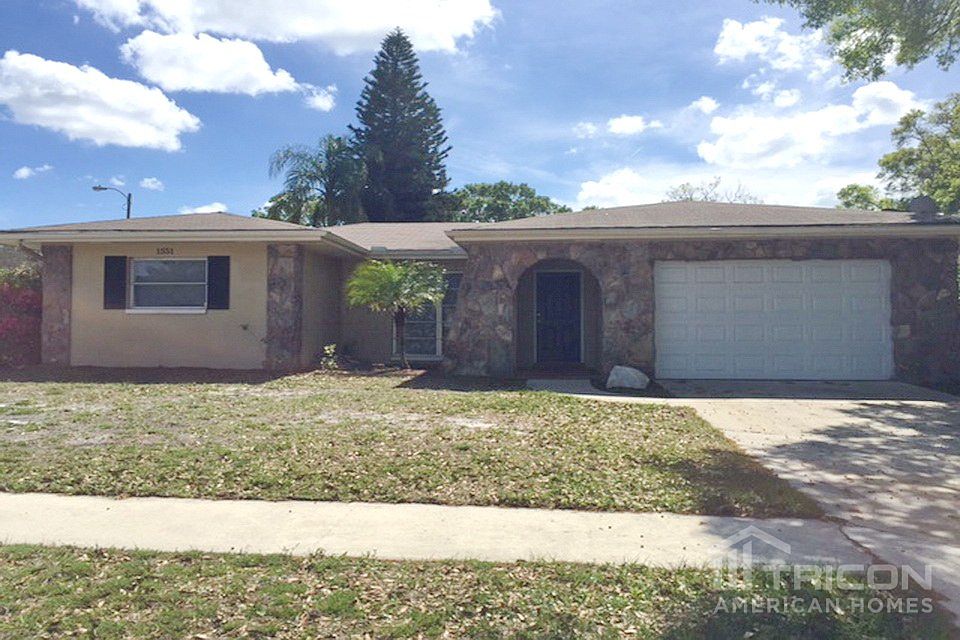 1st image of 1551 Long St