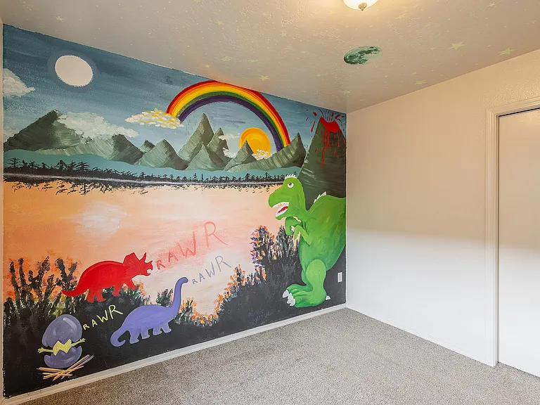 143 E Rose Lake Dr — Photo 35