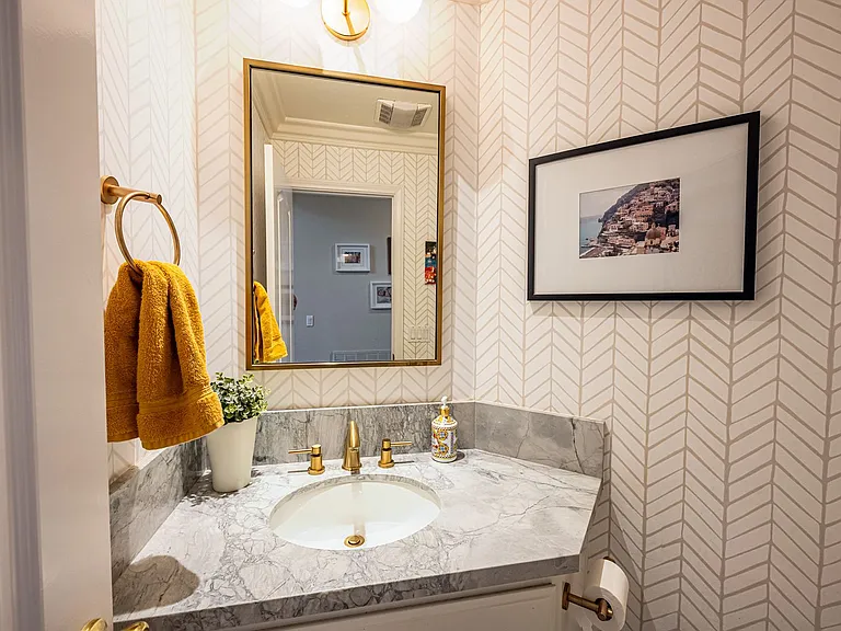 341 Calle De Adele — Photo 36