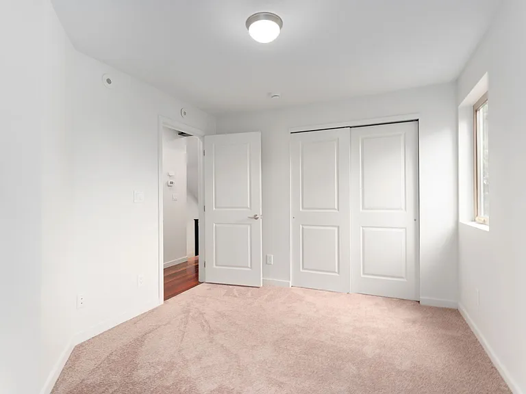 2155 S Logan St #2155 — Photo 42