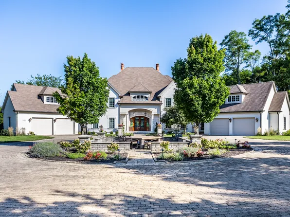 7607 Banta Woods Dr, Bargersville, IN 46106