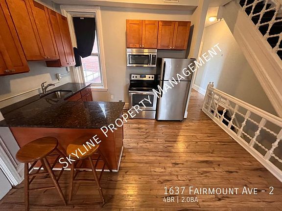 3rd image of 1637 Fairmount Ave Unit 2