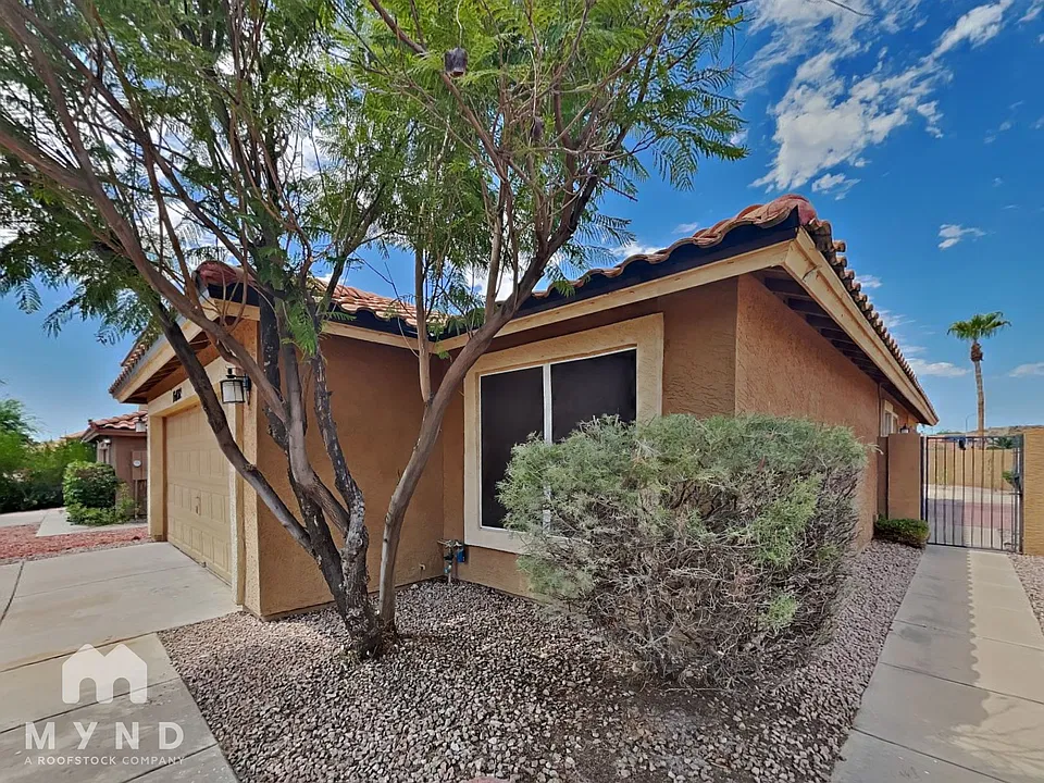 16002 S 30th Pl