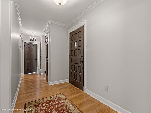 4th image of 3099 Lauren Dr
