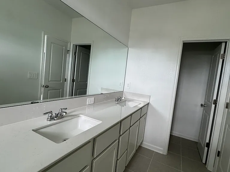 Sol Vista Dr — Photo 19