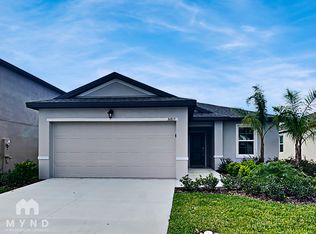 36813 Yesler Dr, Zephyrhills, FL 33542