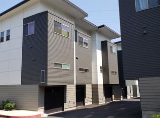 4292 S Greenbelt Station Dr, Seattle, WA 98118