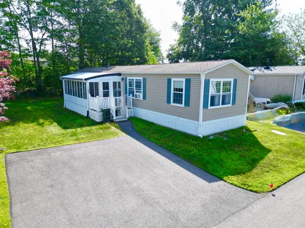 33 Tucker Ter, Raynham, MA 02767