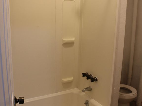 4th image of 167 Main St #3
