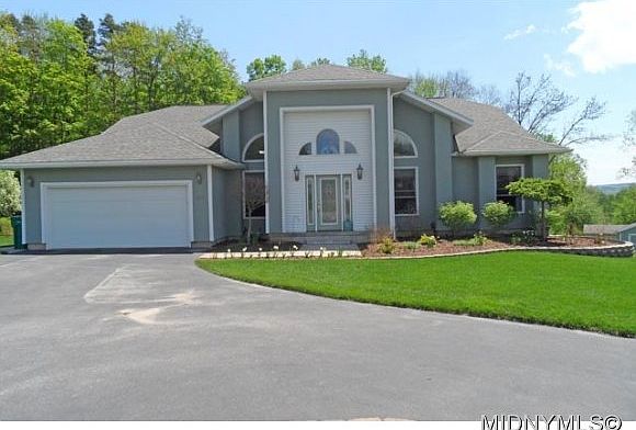 1st image of 139 Evergreen Ln