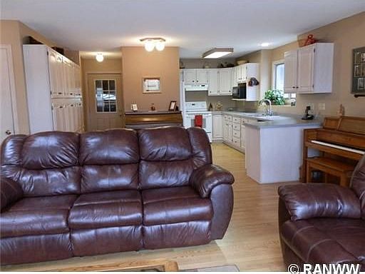 4th image of 2224 21st St