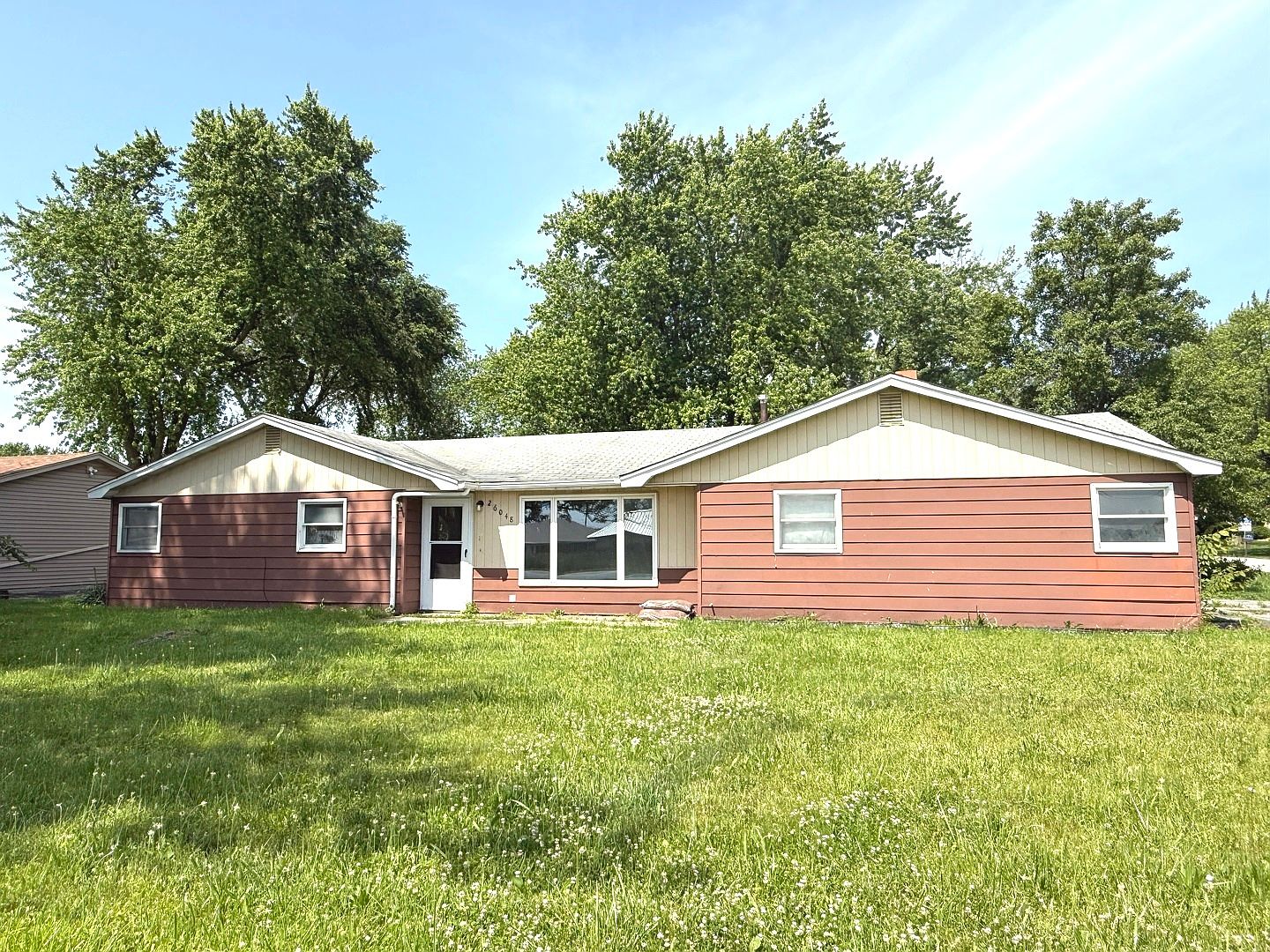 26048 S Dixie Hwy, Crete, IL 60417 | Zillow