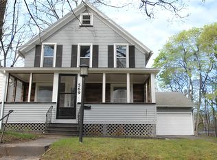569 Washington Ave, Rochester, NY 14617