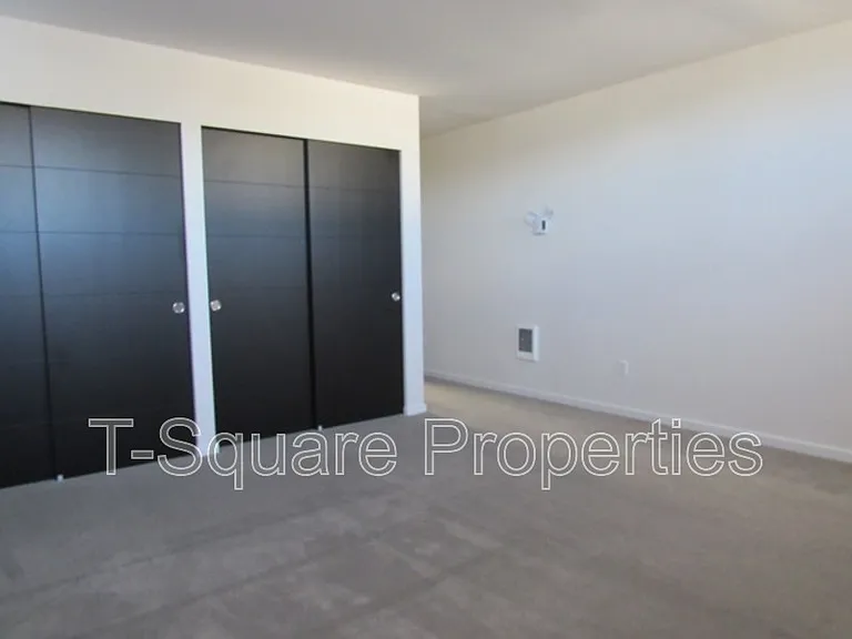4848 Delridge Way SW #A — Photo 12