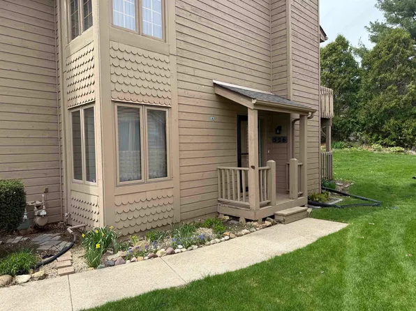 526 Triton Ave, Rockford, IL 61107