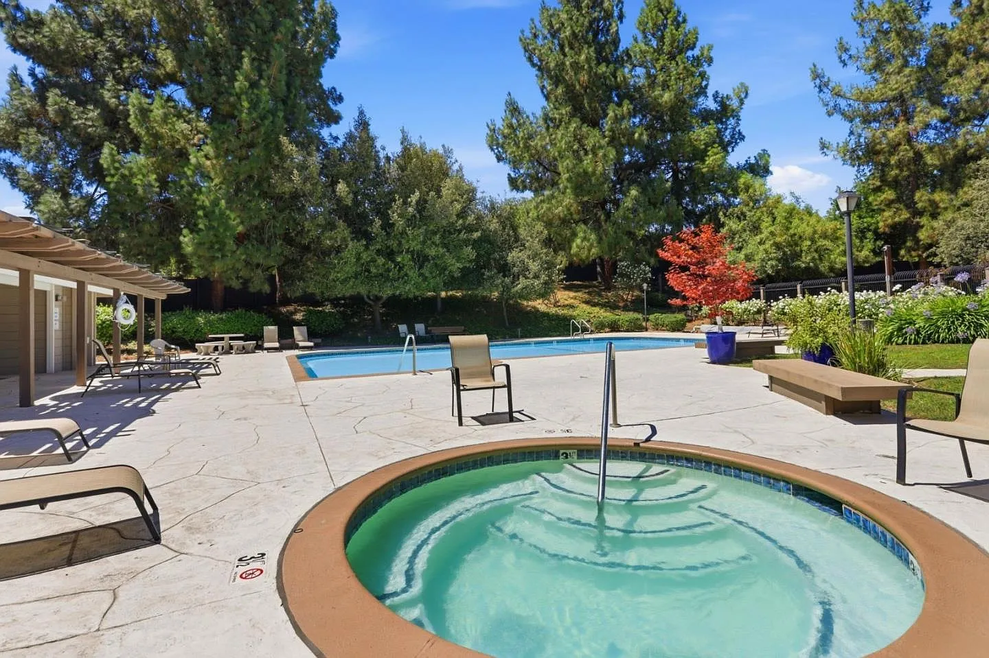Yerba Hills Court, San Jose — Photo 3