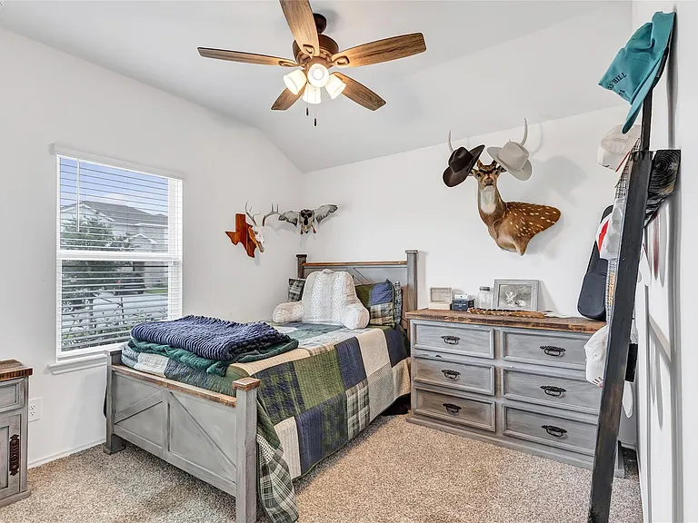 1012 Llano Trl — Photo 12