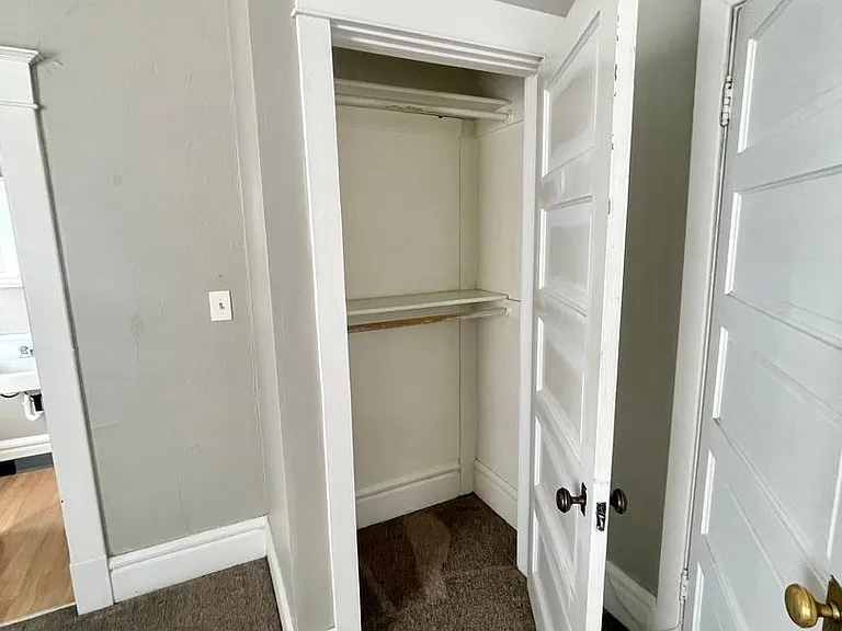 106 S Cedar St — Photo 39
