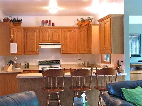 4th image of W159N4940 Graysland Dr