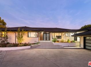 5310 Bothwell Rd, Tarzana, CA 91356