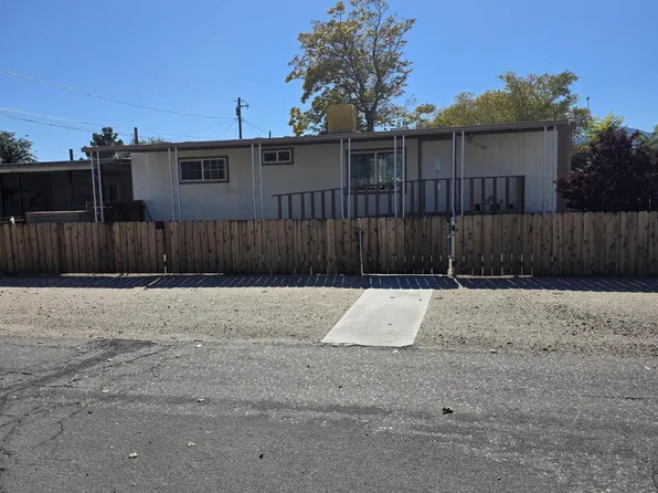 1110 4th St, Hawthorne, NV 89415