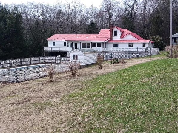 1243 Shaffer Mountain Rd, Cairnbrook, PA 15924