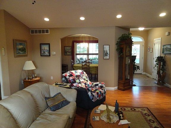 5th image of 7324 W Higgins Ct