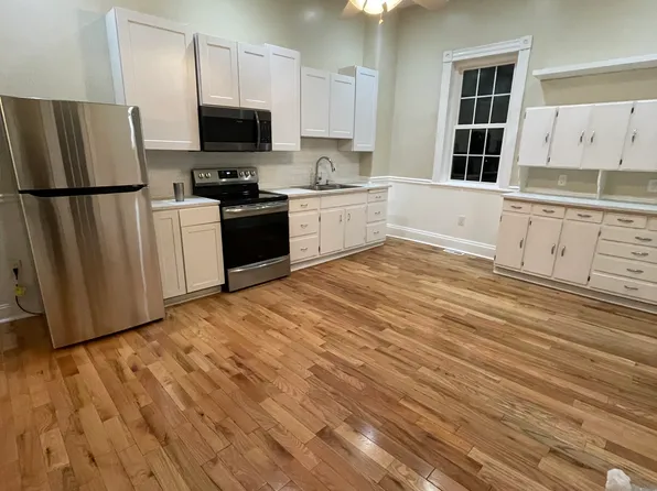 607 17th St, Windber, PA 15963