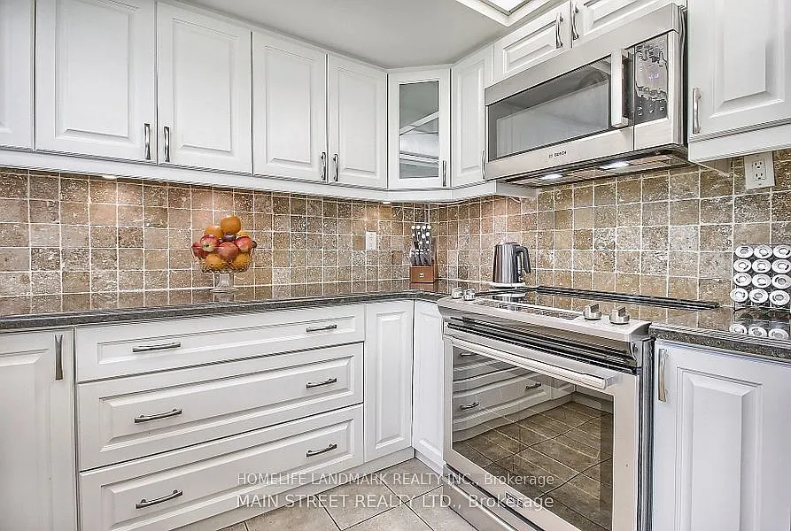 4 bed, $4,200 — Photo 3