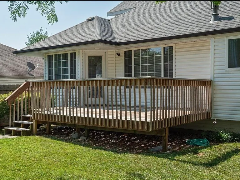 3339 E Cardinal St — Photo 5