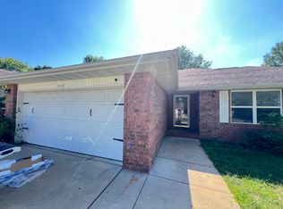 3355 S Meadowlark Ave, Springfield, MO 65807