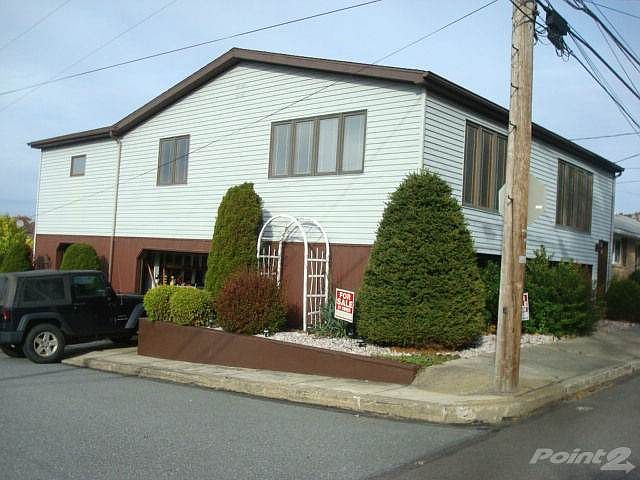 116 BAY VIEW AVE.SIDE AND FRONT