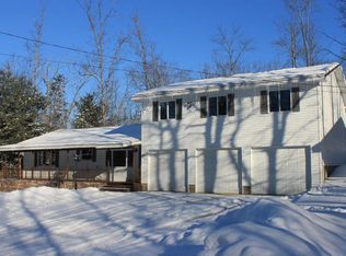 8080 Finch Ln, Grayling, MI 49738